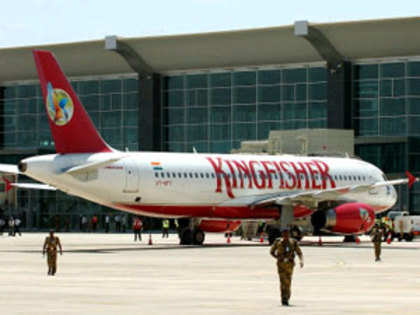 Kingfisher Airlines slides 5 pc; hits lower circuit