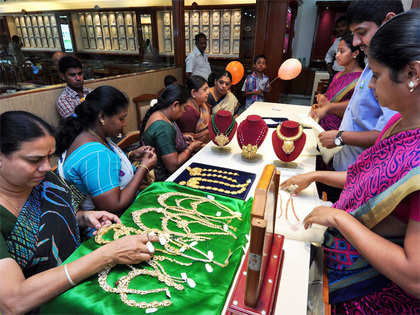 Gems & jewellery sector to benefit from Indo-US tie ups: PwC