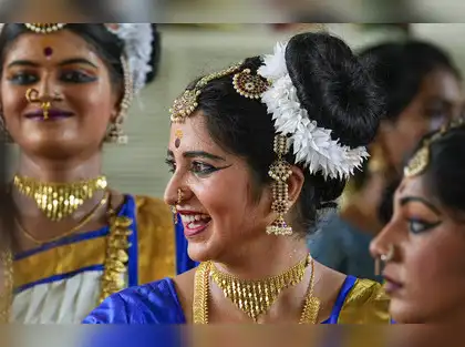 Rus kelin minish porno