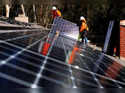 CESC to award 300MW solar power project to subsidiary Purvah Green