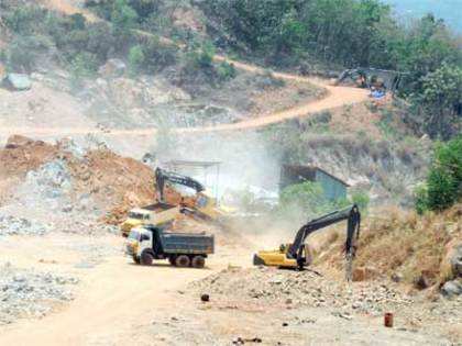 Some 3,000 applications for mining leases pending in heavy minerals industry