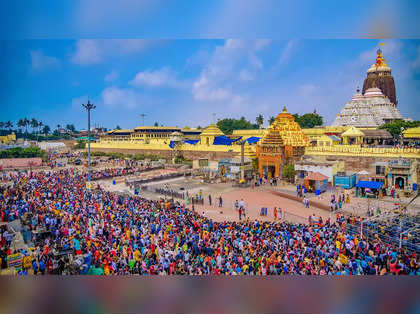 'Paan eaters are illiterate, brainless': Puri Jagannath Temple announces ban on paan and gutka from January
