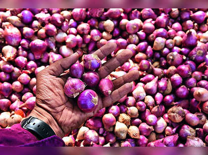 Onion exporters warn of major shortage in onion supply; price hike from early March