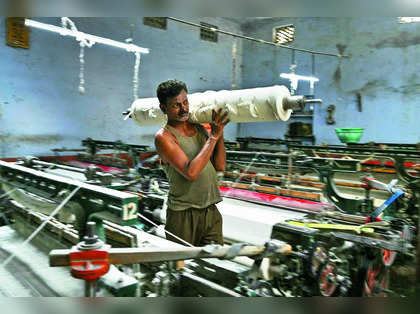 Labour shortage hits Tiruppur apparel units as migrant workers who went home to vote not willing to return