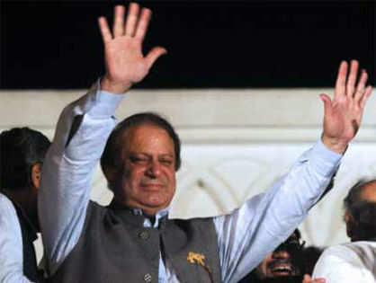 Nitish Kumar congratulates Nawaz Sharif