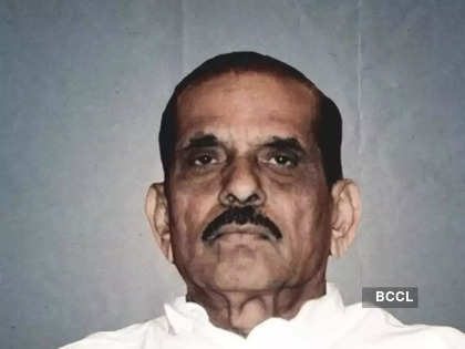 From first non-Cong CM of Maharashtra to Lok Sabha speaker; All you need to know about Manohar Joshi