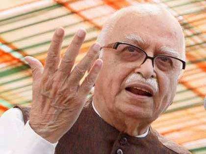 Kailash Joshi asks Advani to fight Lok Sabha polls from Bhopal