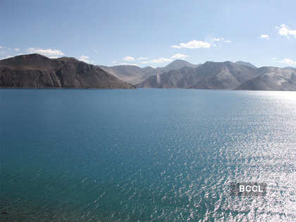 Tourists throng Pangong's 3 Idiots point; Chadar trek route becomes busy