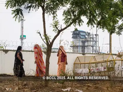 Four decades later, Bhopal burns again and this time, it’s Tarapur breathing the poison