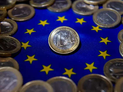 Eurozone unemployment drops to record-low 6.5% in March