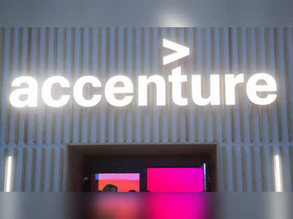 IT stocks rally looks premature after Accenture's underwhelming guidance. Should you sell?