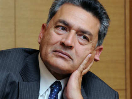 US court agrees to hear Rajat Gupta's plea to stay surrender date