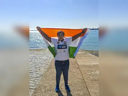 Jiya Rai: 16-year-old with Autism swims 34 km across English 