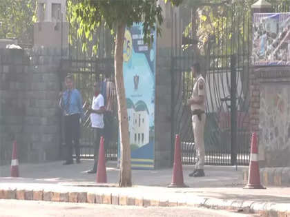 Delhi schools bomb threat: Delhi police warns against false WhatsApp messages amid ongoing probe