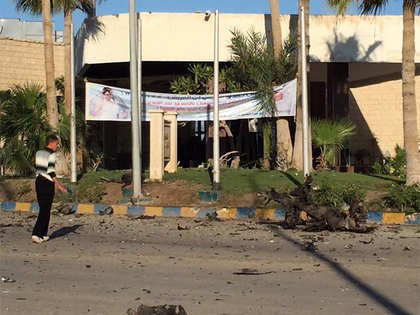Militant attack kills four policemen in Egypt