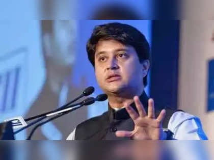 India will have more than 140 million air passengers in FY 2024: Jyotiraditya Scindia