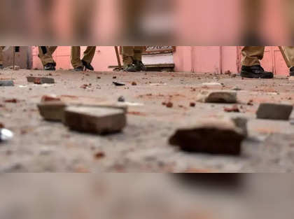 Shops vandalised, stones pelted on cops in Howrah's Kajipara; Section 144 CrPC enforced
