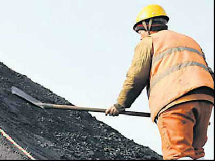With over 1 lakh staff to retire in next four years; CIL to increase efficiency