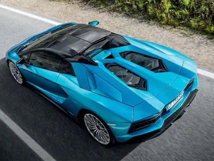At $460,247, Lamborghini&rsquo;s 2018 Aventador S Roadster is messy 