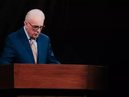 Pastor John MacArthur: A beloved spiritual leader facing tough times - The  Economic Times