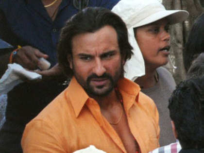 Saif Ali Khan optimistic regarding the cleanliness drive launched by the government; says may campaign in next polls
