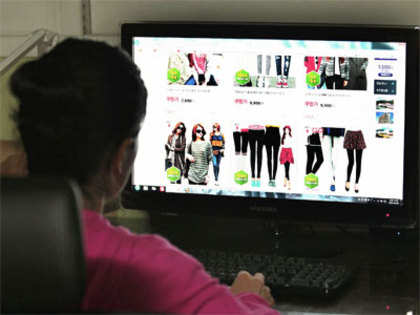 'Customers preferred Flipkart, Ebay for Diwali online shopping'