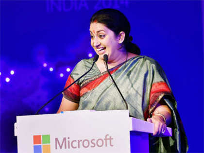 Governmemnt to set up innovation labs in every district: Smriti Irani