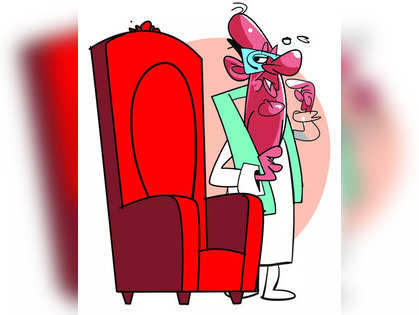 Third Eye: Sharad Pawar ready to hit back, dice turns in PP Suneer’s favour in Kerala & two rules for two allies in Maharashtra