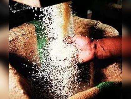 Karnataka: Congress slams Centre over reports of 18 million tonnes rice wasted amidst Anna Bhagya shortfall