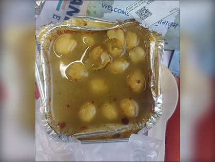 'Thank you for food with no oil and mirch masala': Tweet on Vande Bharat train food goes viral