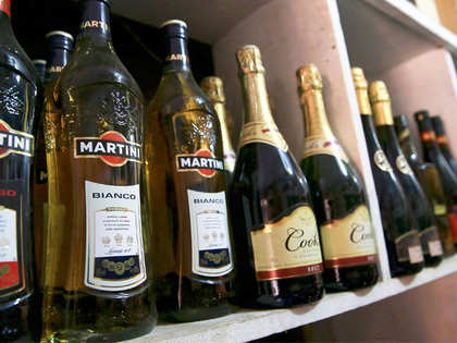 Tamil Nadu sees dip in liquor sales, but revenue up