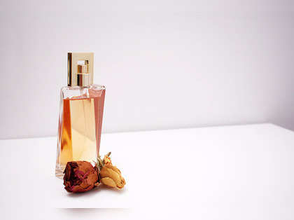 Buy LA French Mood Swing Luxury Perfume Gift Set For Him & Her Online - 52%  Off! | Healthmug.com