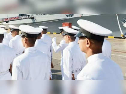 What can India do for 8 navy officers standing on the brink of death in Qatar?