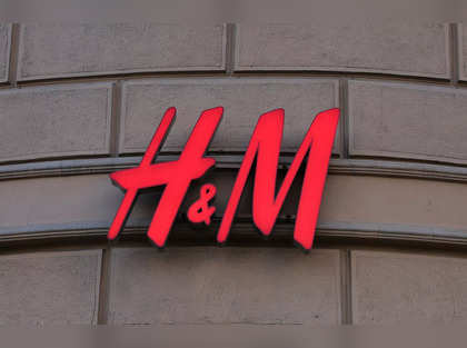 Fashion retailer H&M beats expectations in spring recovery