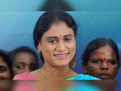 Sharmila Reddy discusses Andhra roadmap with Kharge, Venugopal