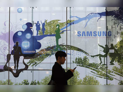 Samsung profit likely biggest in six quarters on higher chip prices
