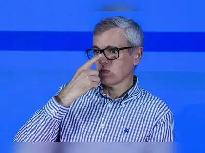 Tourism bouncing back in Kashmir: Omar Abdullah in Bengal