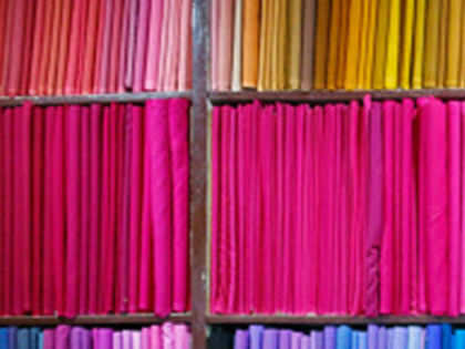 Textile sector  to improve in 2014: Report