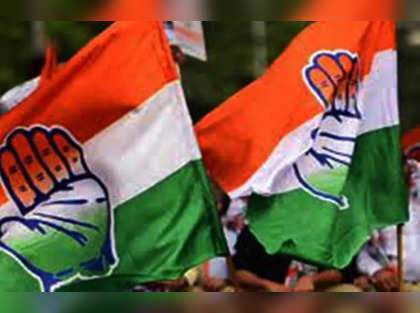 Cong moves EC to restrict BRS not to mention disbursement of Rythu Bandhu amount in poll rallies