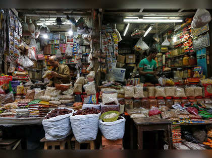Brick and mortar food retailers to post 20% revenue growth in FY23: CRISIL