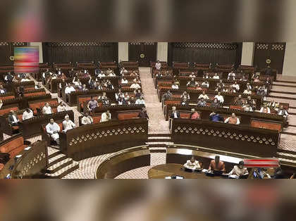 Upper House passes bill on appointing CEC and ECs