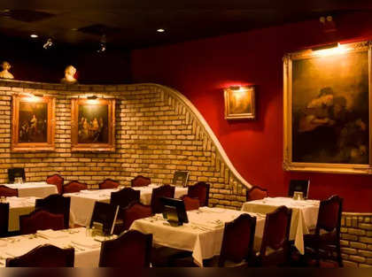 Here’s why Florida’s ‘ Bern's Steak House’ is special among other fine-dining restaurants