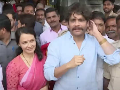 Akkineni Nagarjuna, Amala offer prayers at Tirumala, seek blessings for sons' success