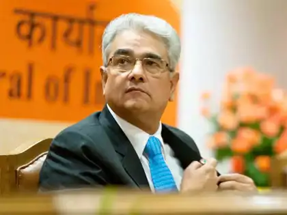 shashi kant sharma: VVIP Chopper Deal: CBI charge sheets ex 