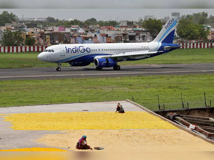 Cheap tickets to stay as India’s airlines squabble on fare hikes