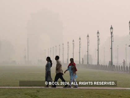 Delhi's air quality 'poor'; minimum temperature settles at 8 degree C, lowest of season so far