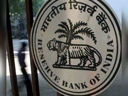 RBI plans to gradually replace Rs 10 bank notes with coins