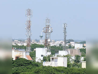 Delhi municipal bodies sealing mobile towers despite High Court order, allege telcos