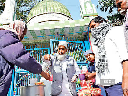 Shut masjids, madrasas: Minorities panel to clerics