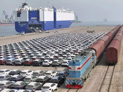 China's March exports, imports fall, miss forecasts by large margins